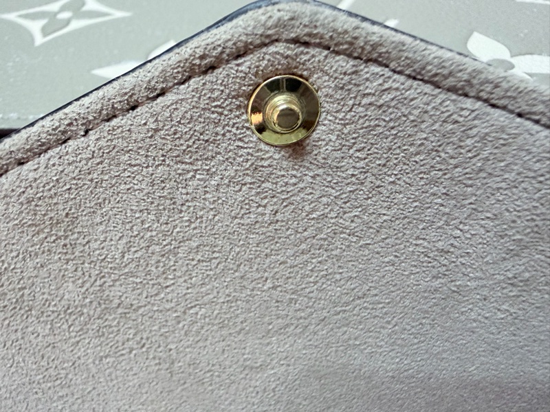 LV 路易威登 真品＊M82610 Félicie Pochette 斑鳩灰色皮革壓花紋 WOC三合一 金鏈斜背包-28