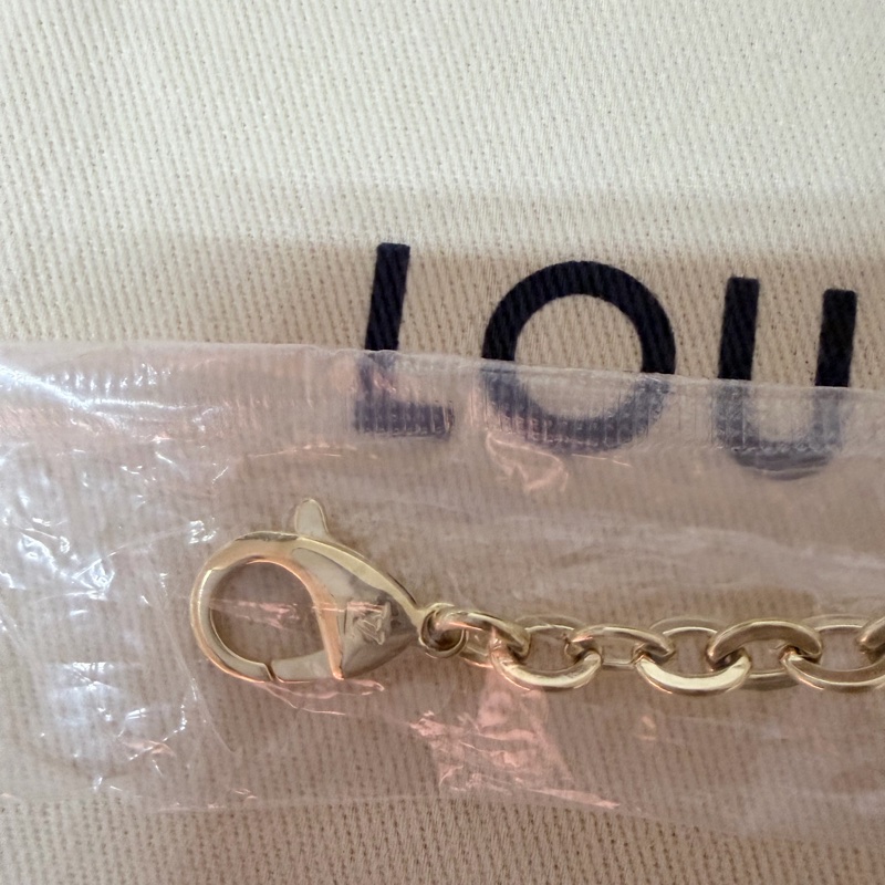 LV 路易威登 真品＊M82610 Félicie Pochette 斑鳩灰色皮革壓花紋 WOC三合一 金鏈斜背包-34