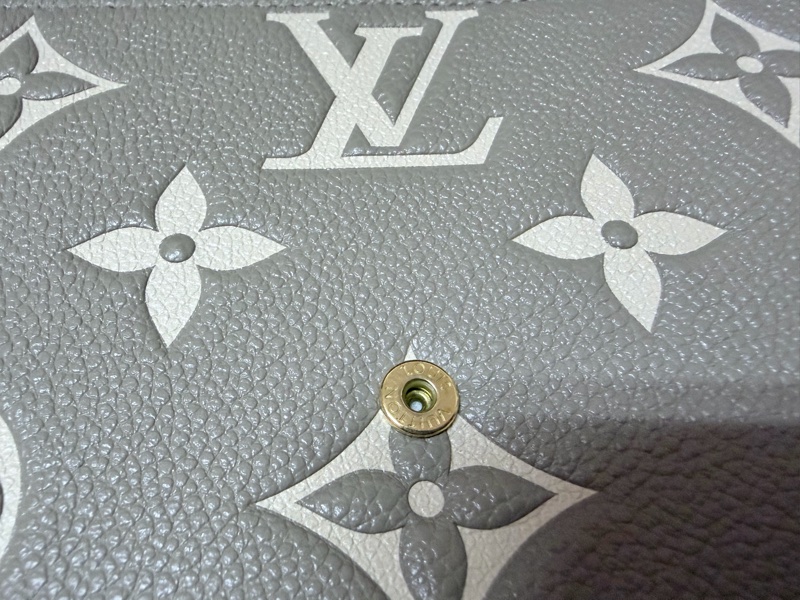LV 路易威登 真品＊M82610 Félicie Pochette 斑鳩灰色皮革壓花紋 WOC三合一 金鏈斜背包-40