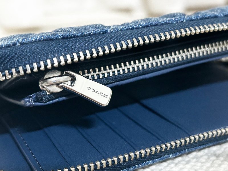 COACH 絎縫牛仔布拉鍊中夾-10