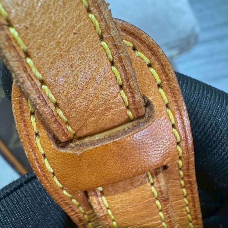 Louis Vuitton 經典老花饅頭包-24