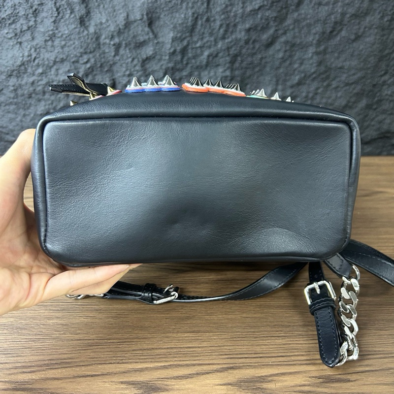 Fendi 芬迪雙肩背包小惡魔背包皮質包-4