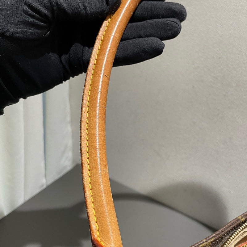 Louis Vuitton老花looping 中號鏈拉版 原皮 尺寸：24*21cm-9