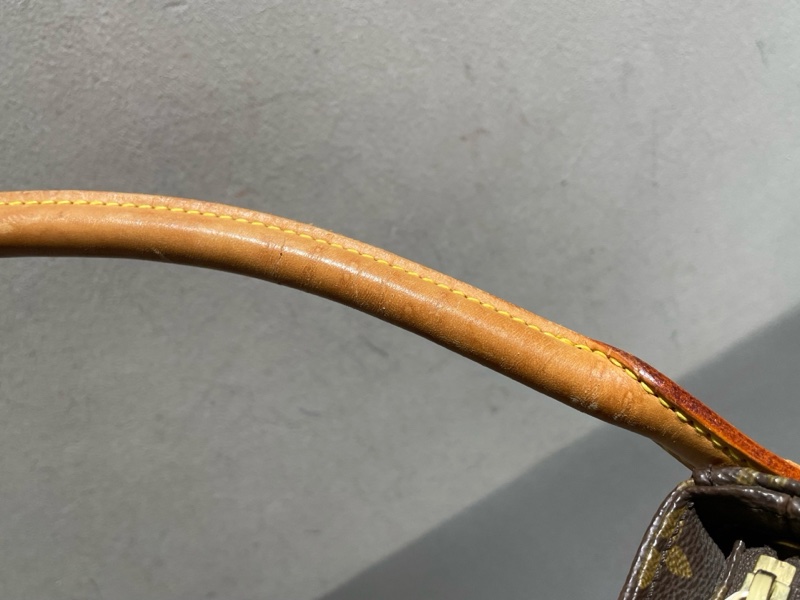 Louis Vuitton老花looping 中號鏈拉版 原皮 尺寸：24*21cm-11