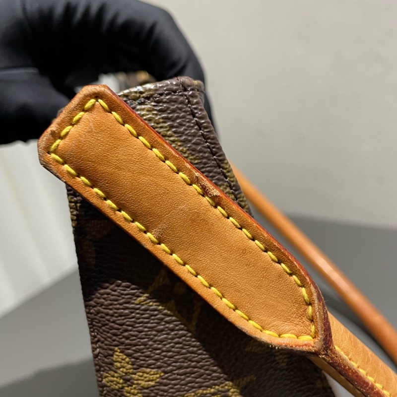 Louis Vuitton老花looping 中號鏈拉版 原皮 尺寸：24*21cm-14