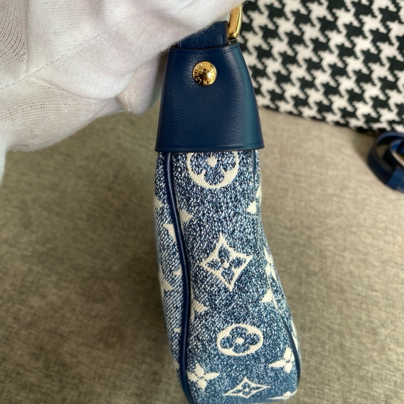 LV路易威登牛仔丹寧月亮包芯片款-2