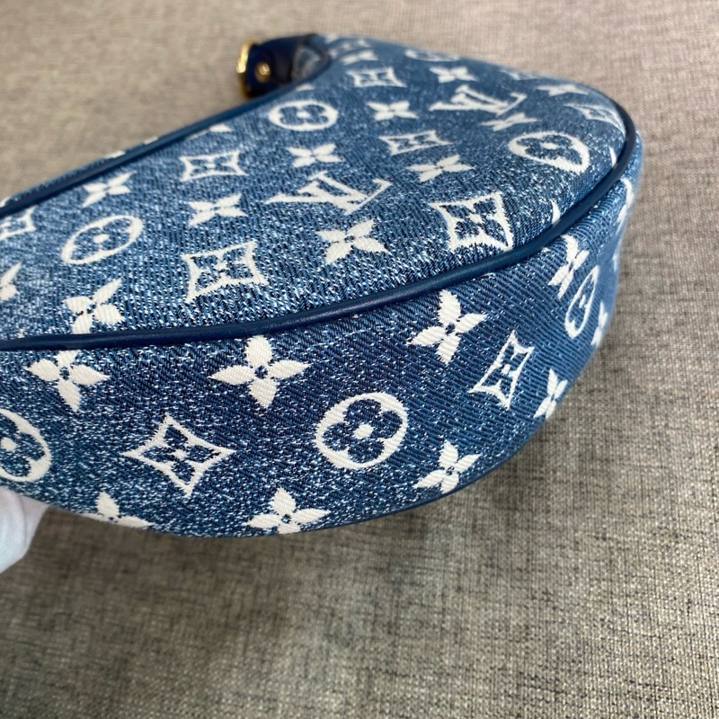 LV路易威登牛仔丹寧月亮包芯片款-3