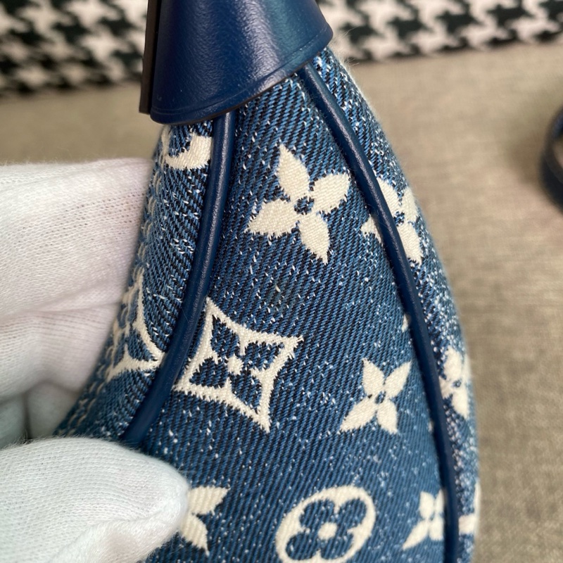 LV路易威登牛仔丹寧月亮包芯片款-7