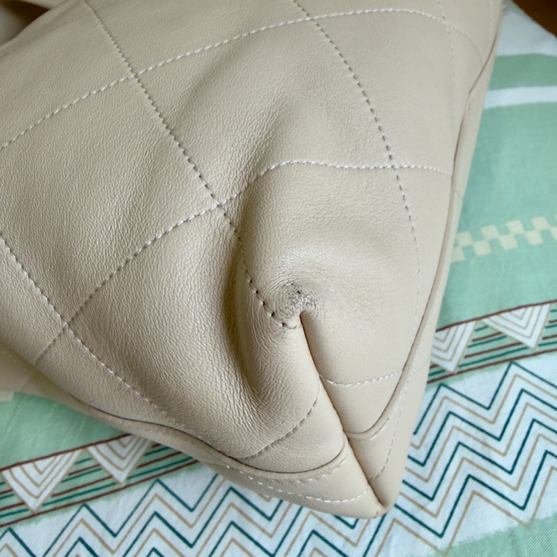 Chanel 25P Hobo Beige 肩背流浪包 米色/奶茶色-12