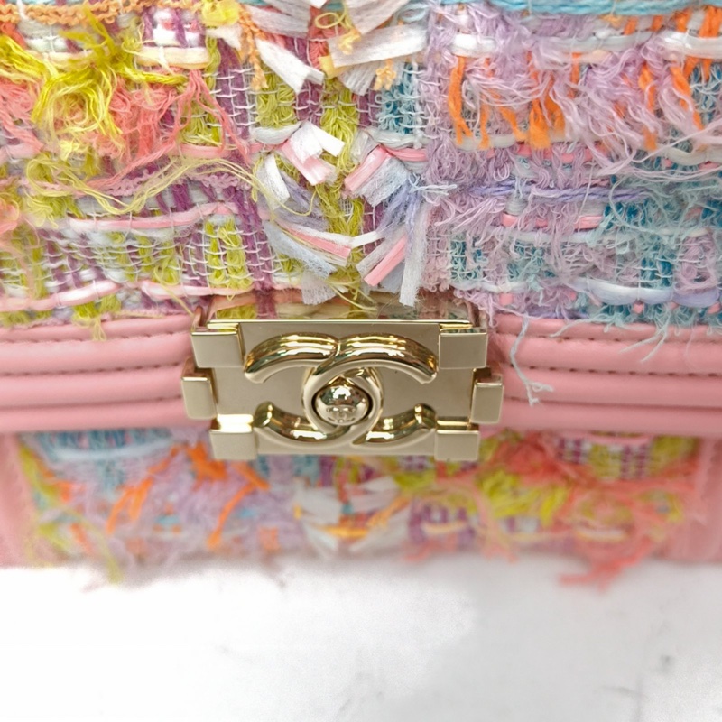 CHANEL Leboy豎版16cm粉色毛呢27開金扣-4