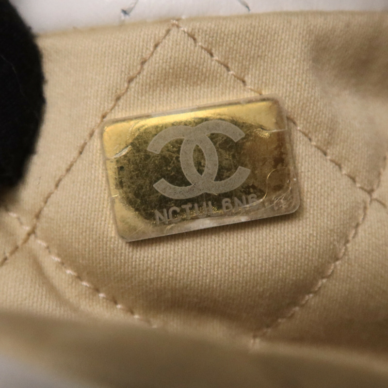 CHANEL 牛皮皮革Chanel 22鏈帶肩背袋-7