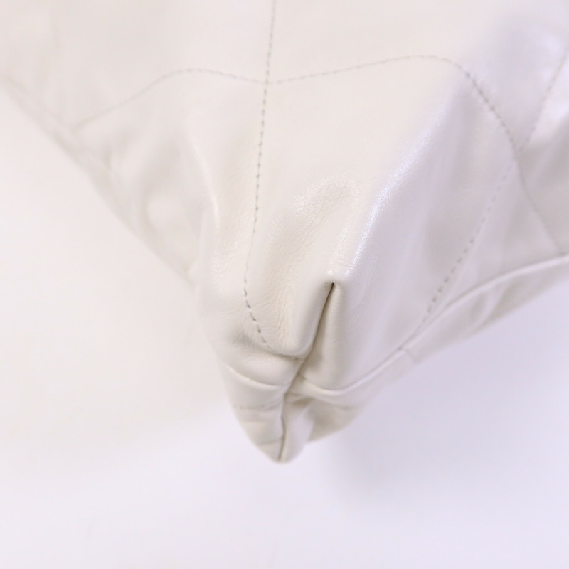 CHANEL 牛皮皮革Chanel 22鏈帶肩背袋-13