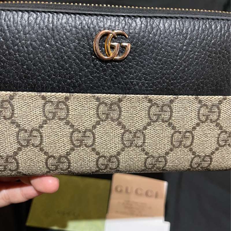 Gucci經典老花金釦長夾(附台灣購證)-1