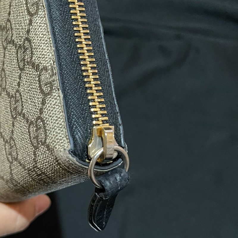 Gucci經典老花金釦長夾(附台灣購證)-32