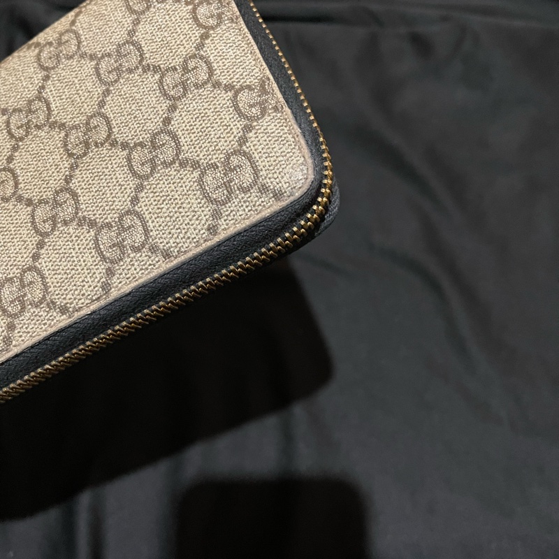 Gucci經典老花金釦長夾(附台灣購證)-38