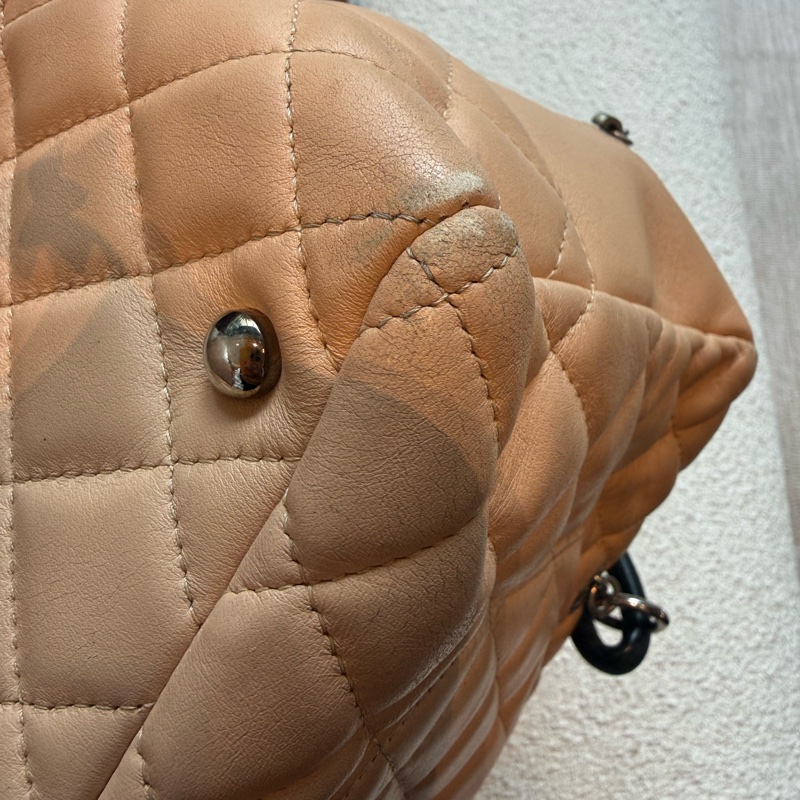 Chanel 黑米色經典康朋包-10