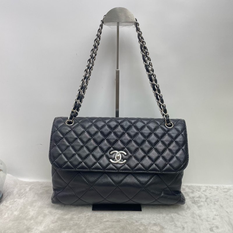 香奈兒/Chanel 黑銀菱格紋牛皮大號機場包-0
