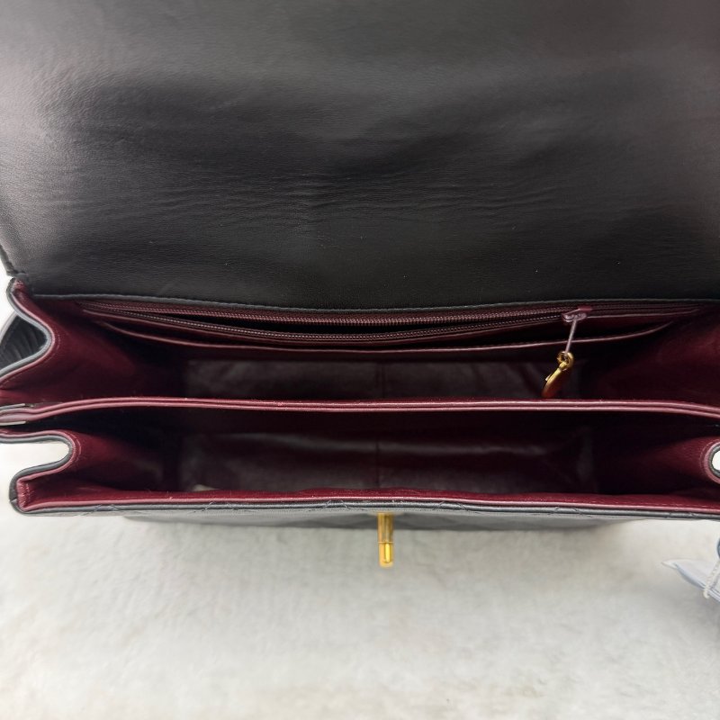 香奈兒/Chanel 經典黑金菱格紋手提包 黑色小牛皮搭配金色雙C金屬扣-8