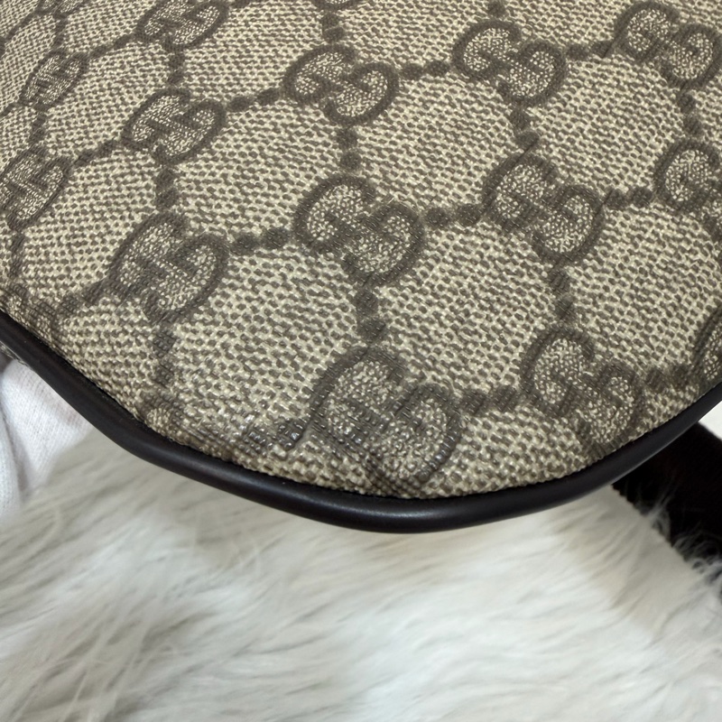 GUCCI 233269 咖皮 防水 PVC 銀釦 胸口包 腰包-8