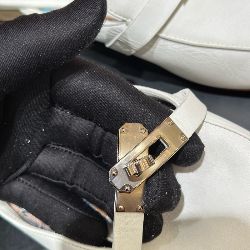 Hermes/愛馬仕 Oz kelly白色拖鞋 穆勒鞋 半拖 銀扣 專櫃一直漲價的款-6