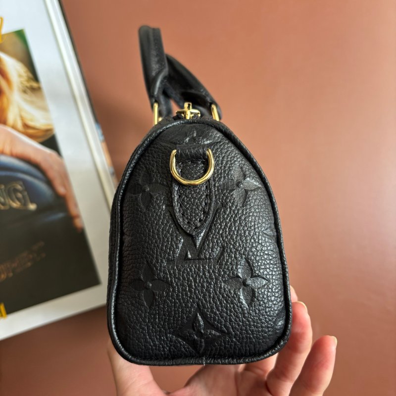 ::LOUIS VUITTON:: M82450 Nano Speedy Monogram Empreinte 黑色壓紋皮革手提斜背包-3