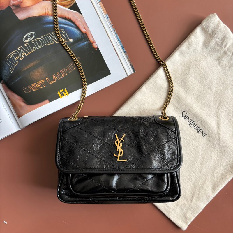 ::Saint Laurent:: YSL 聖羅蘭 皮革黑LOGO 金釦鍊揉製小牛皮翻蓋斜背包 NIKI Mini-1