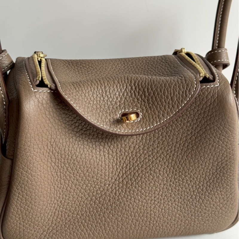 99新🆕 Hermès 愛馬仕 Mini Lindy 大象灰金釦一代-6