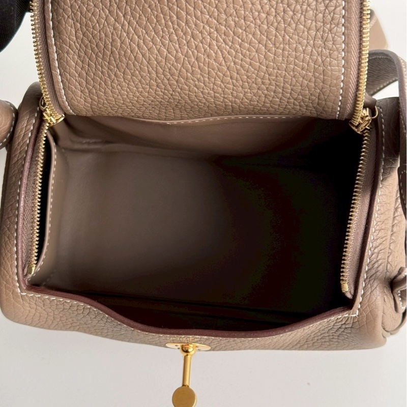 99新🆕 Hermès 愛馬仕 Mini Lindy 大象灰金釦一代-14