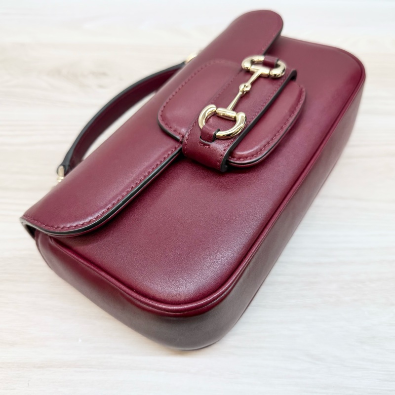 GUCCI安可拉紅牛皮淡金釦Horsebit 1955手提側背包815206-6