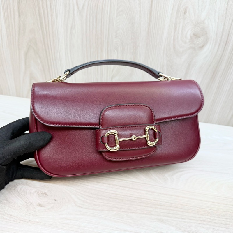 GUCCI安可拉紅牛皮淡金釦Horsebit 1955手提側背包815206-10