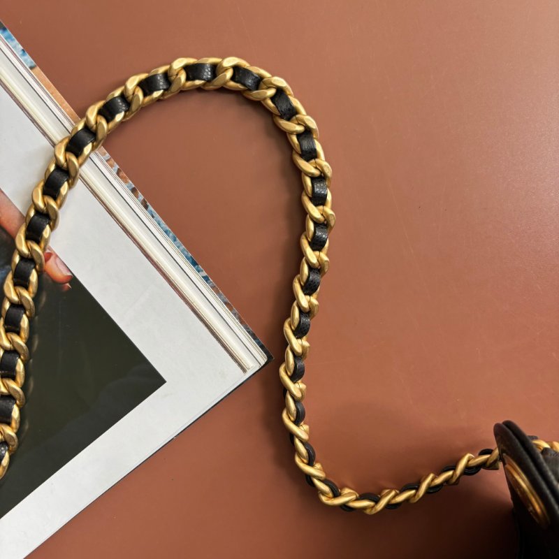 ::CHANEL:: 25 迷你包 AS5631 黑荔枝金釦25包 MINI HOBO 無附屬品 2025/26 Cruise-10