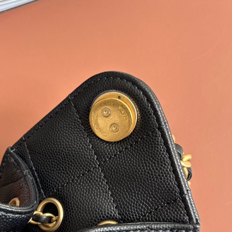 ::CHANEL:: 25 迷你包 AS5631 黑荔枝金釦25包 MINI HOBO 無附屬品 2025/26 Cruise-14