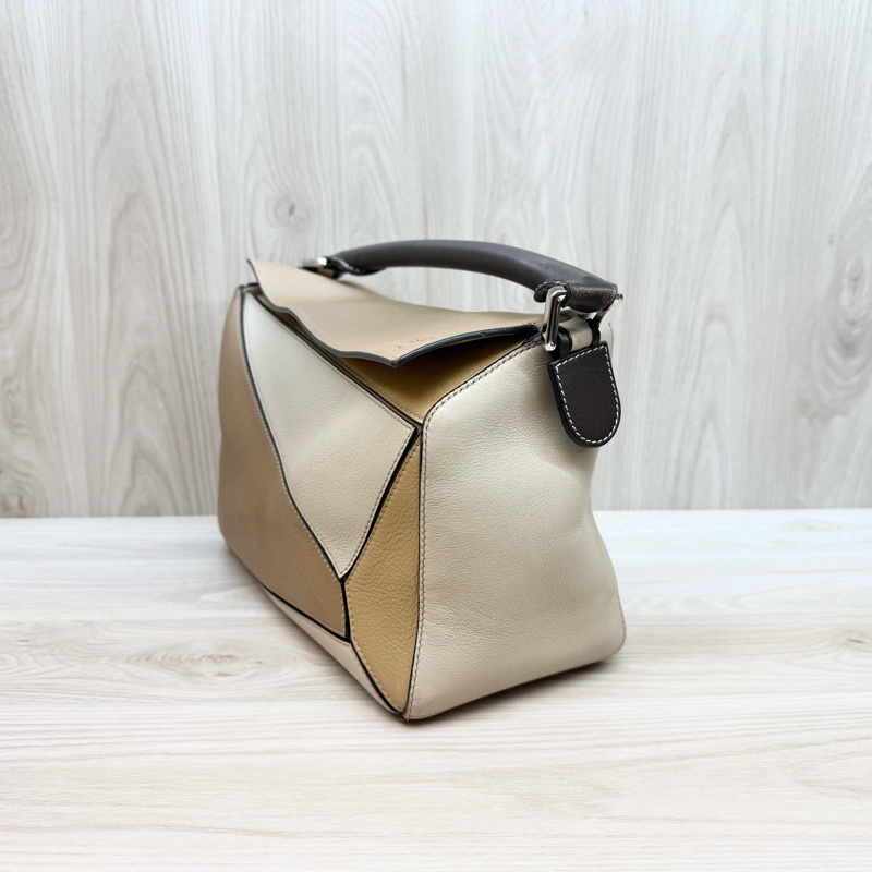 LOEWE卡其拼牛皮PUZZLE中號手提側背包-4