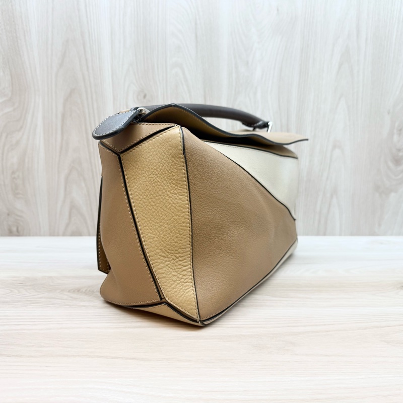 LOEWE卡其拼牛皮PUZZLE中號手提側背包-5