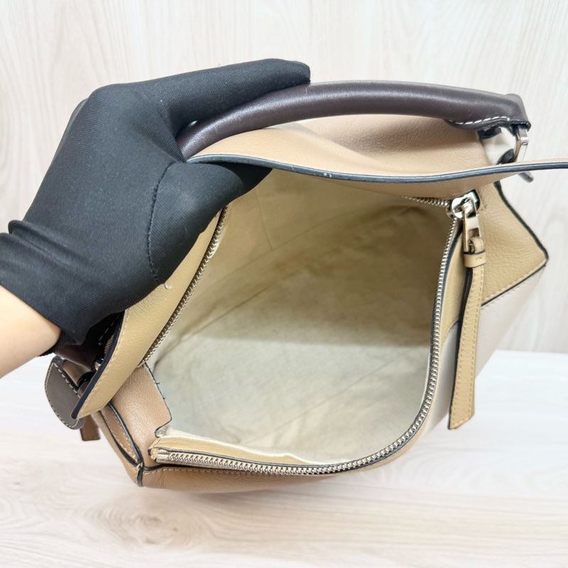 LOEWE卡其拼牛皮PUZZLE中號手提側背包-8