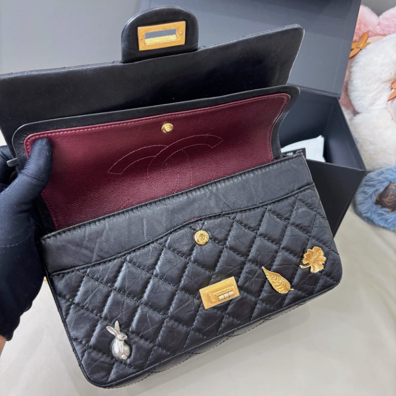 香奈兒/Chanel 限量款徽章2.55黑金小號鏈條包-8