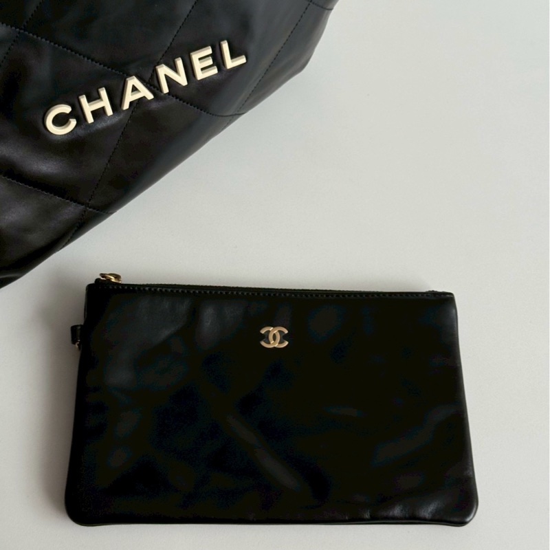 99新🆕 Chanel 香奈兒 22 Bag 小號 黑色金釦 (白字logo)-9