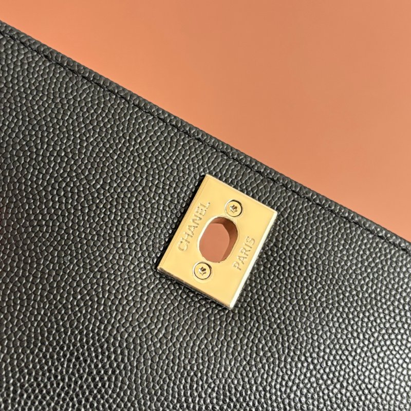 ::CHANEL:: AS2215 Mini Coco Handle 黑色荔枝牛皮金釦迷你手把口蓋包-7