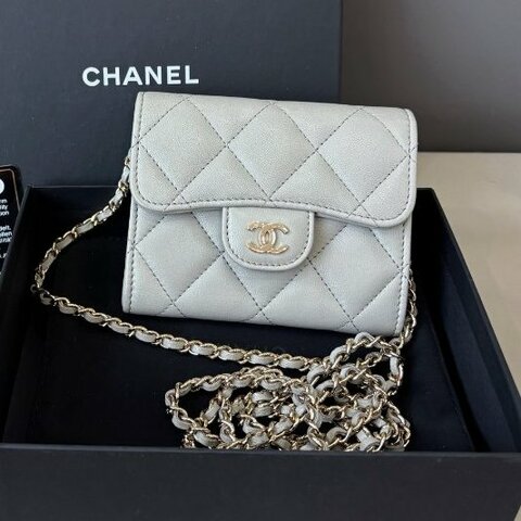 近新品 香奈兒/Chanel 淺灰色金扣mini WOC鏈條包