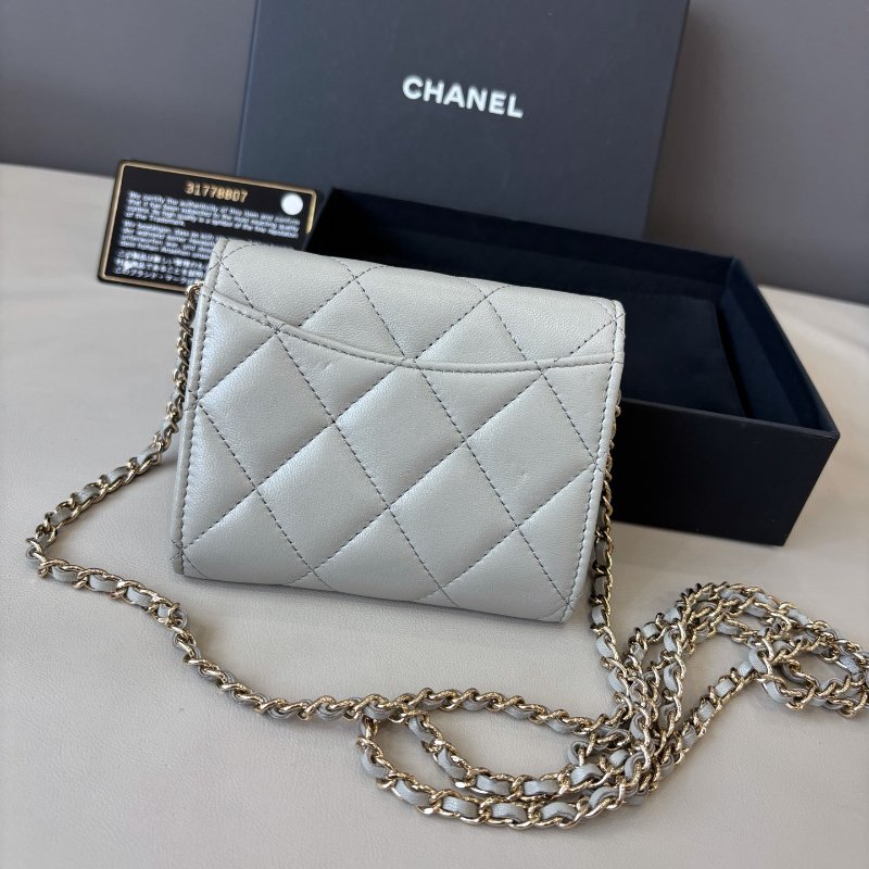 近新品 香奈兒/Chanel 淺灰色金扣mini WOC鏈條包-1