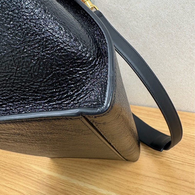 Celine Trapeze 黑色鞦韆包-8