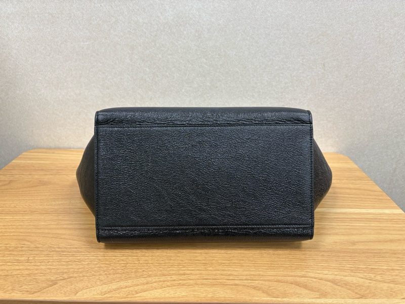 Celine Trapeze 黑色鞦韆包-4