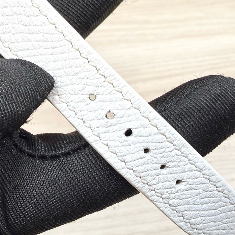 HERMES銀色錶框拼白牛皮錶帶Heure H小型25mm腕錶-17