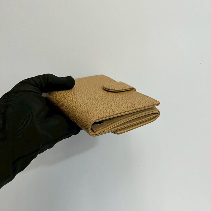 Chanel 荔枝牛短夾-10