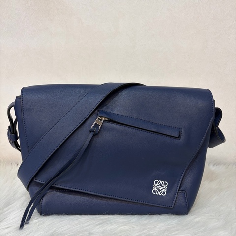 LOEWE ANTON 藍色 銀釦 T型包 斜背包 書包 翻蓋包