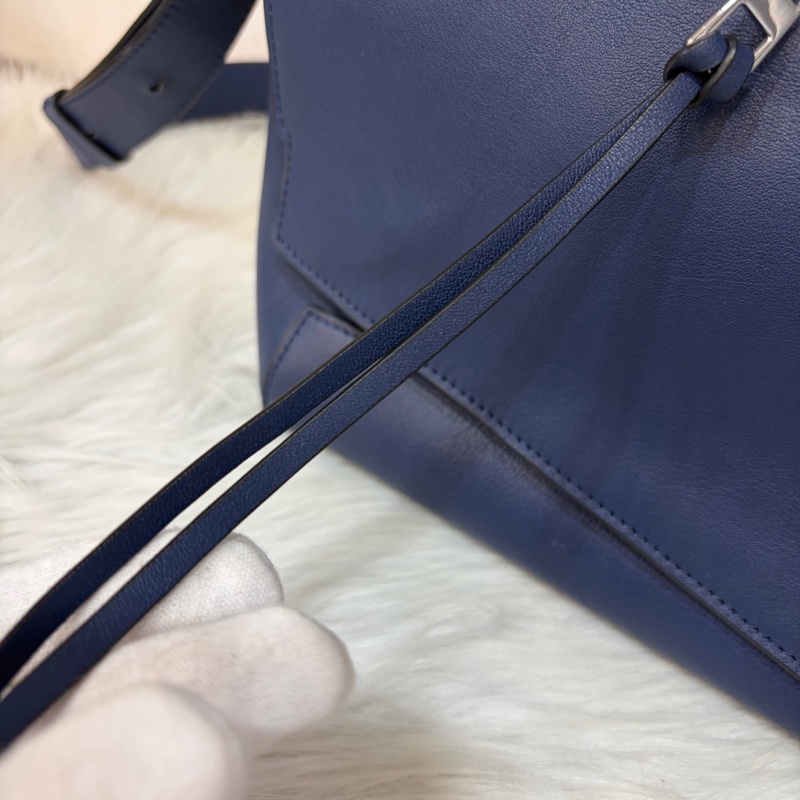 LOEWE ANTON 藍色 銀釦 T型包 斜背包 書包 翻蓋包-4