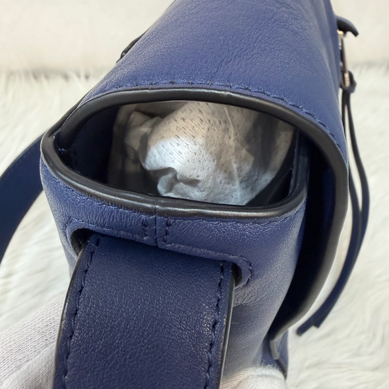 LOEWE ANTON 藍色 銀釦 T型包 斜背包 書包 翻蓋包-24