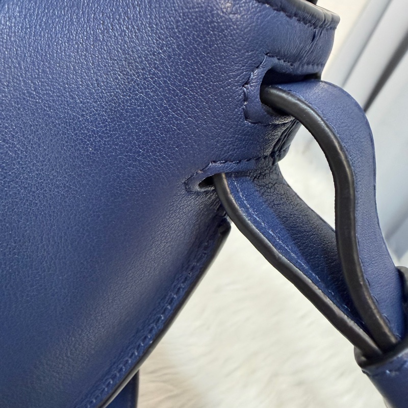 LOEWE ANTON 藍色 銀釦 T型包 斜背包 書包 翻蓋包-34