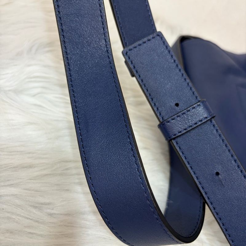 LOEWE ANTON 藍色 銀釦 T型包 斜背包 書包 翻蓋包-84