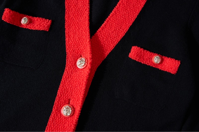 CHANEL黑紅撞色針織開衫-4